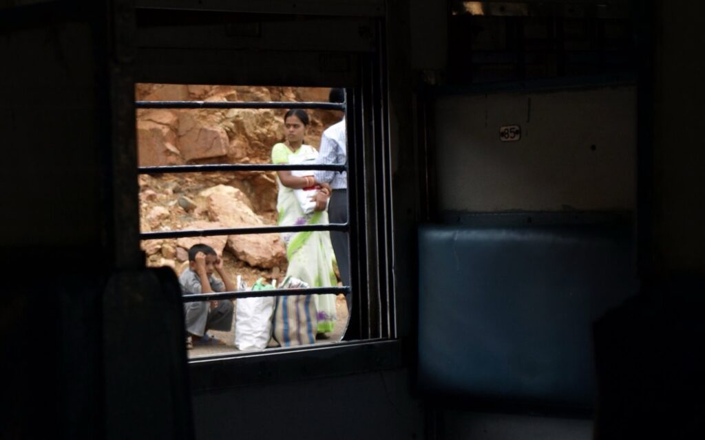 Vue depuis un train indien, Karnataka
